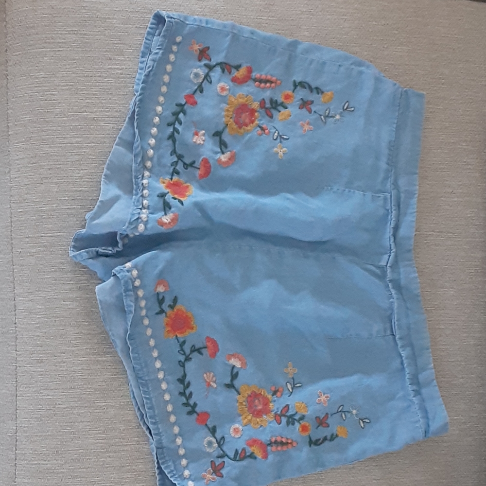 Embroidered shorts